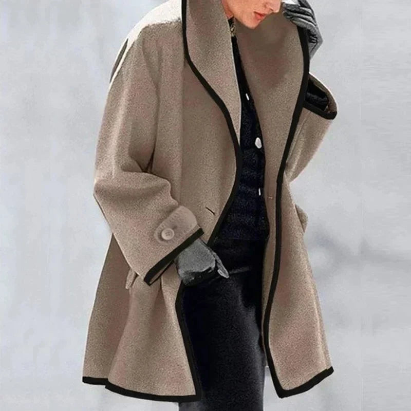 Mar™ - Elegant in a trendy fleece jacket