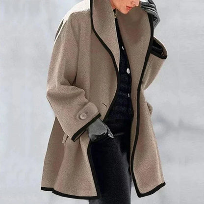 Mar™ - Elegant in a trendy fleece jacket